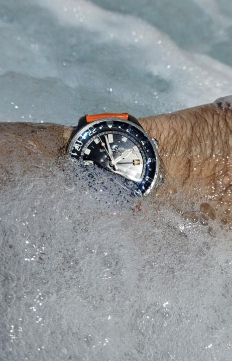Season Shift with the Spinnaker Bradner GMT