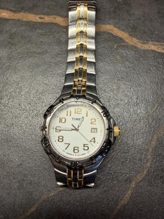 And yet another box find. 