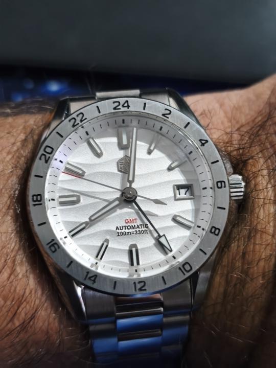 White dial Wednesday -San Martin GMT 