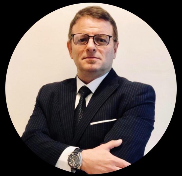 Neil Lewis