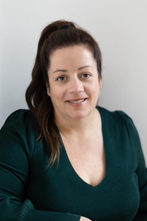 Karen Kinnersley