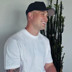 Ashton Clapperton