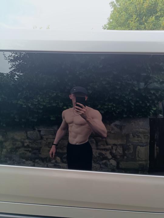 Euan P