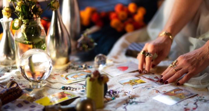 The Traveling Tarot