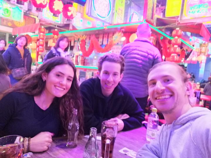  🐟 Just met some new Skool friends in Tokyo!!