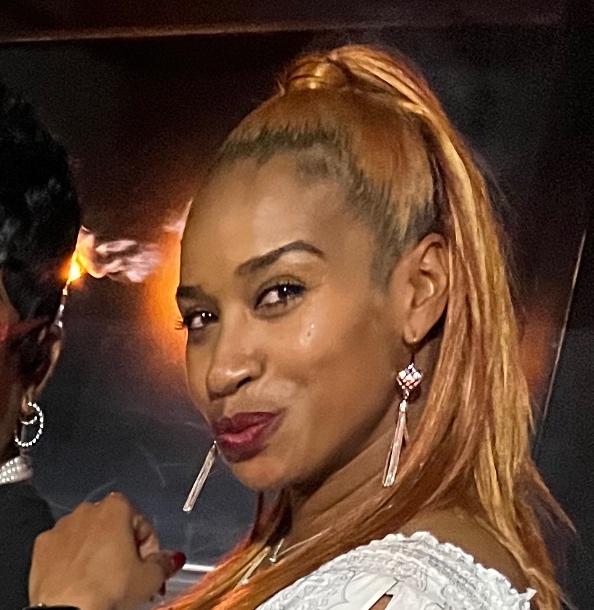 Nina C