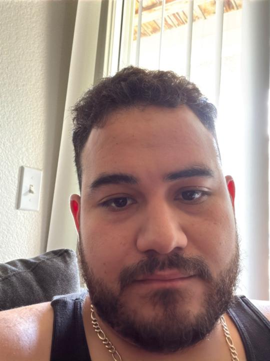 Juan Flores