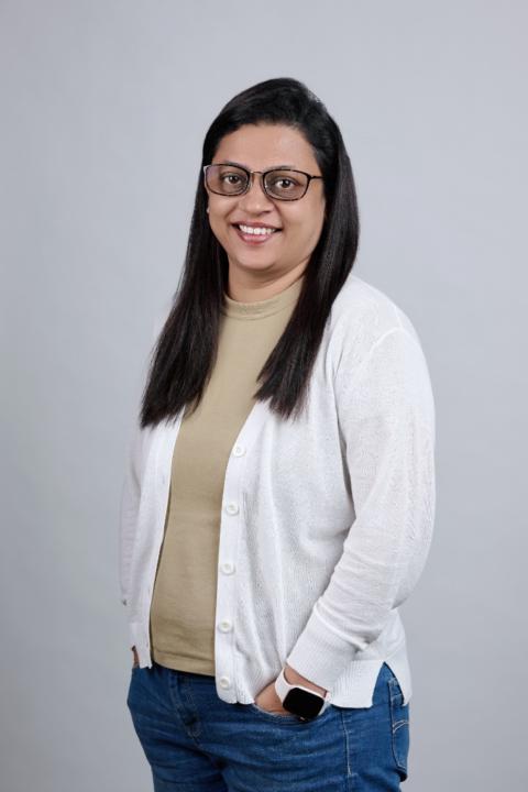 Tejal B