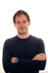 Antonio H e