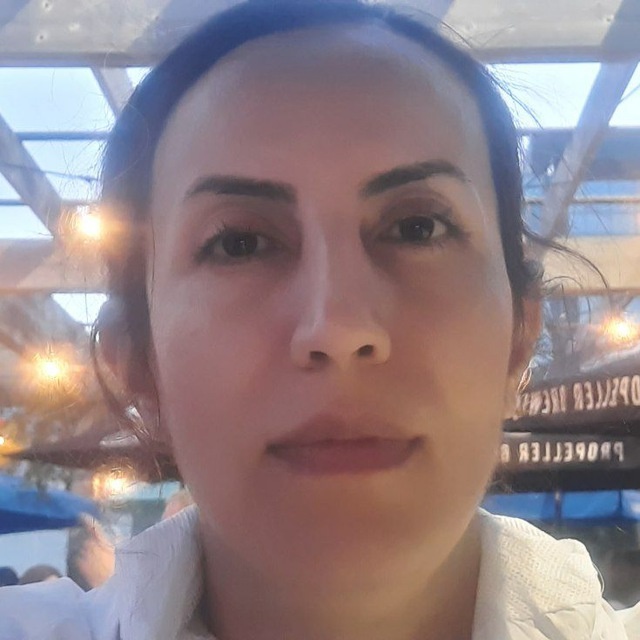 Leila Amini