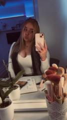 Demi Grant