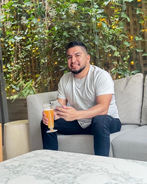 Edward Vargas
