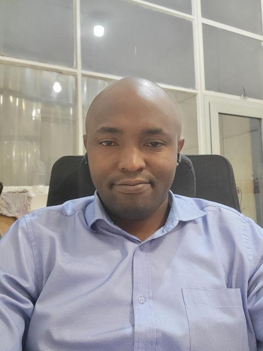 Yvon Kapuadi