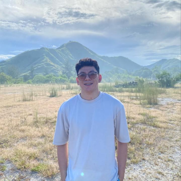 Albert Elyxzvr Naguit