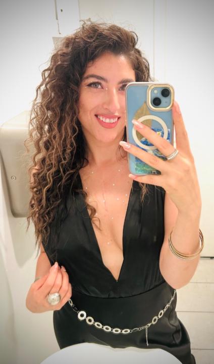 Laura Salazar