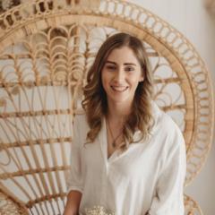 Anna Neve