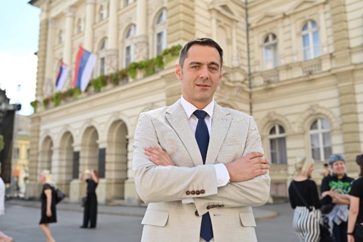 Branislav Knezevic