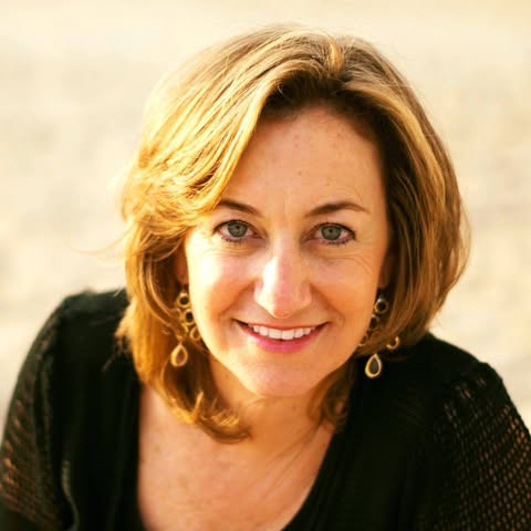 Tina Kholos