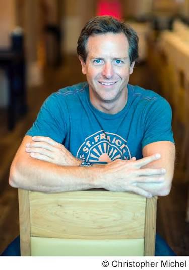 📖 AUTHOR STORY 📖 Hugh Howey: Bookstore Clerk to Bestseller 🤩