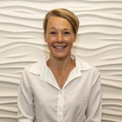 Andrea Luckhurst