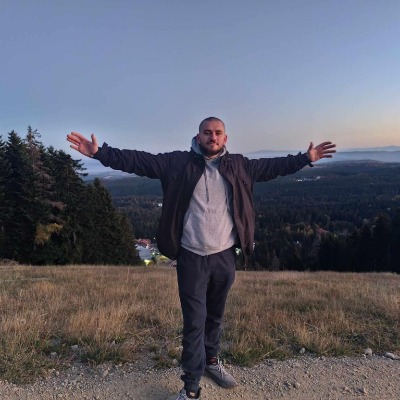 Александър Минголов