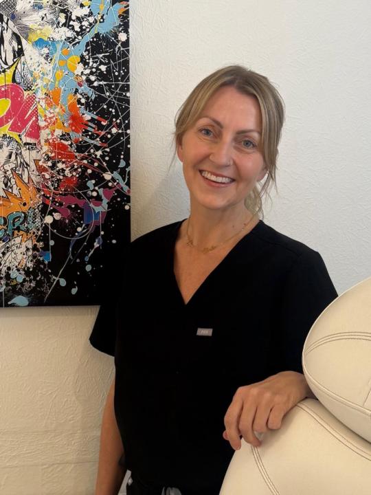Karen Kelly