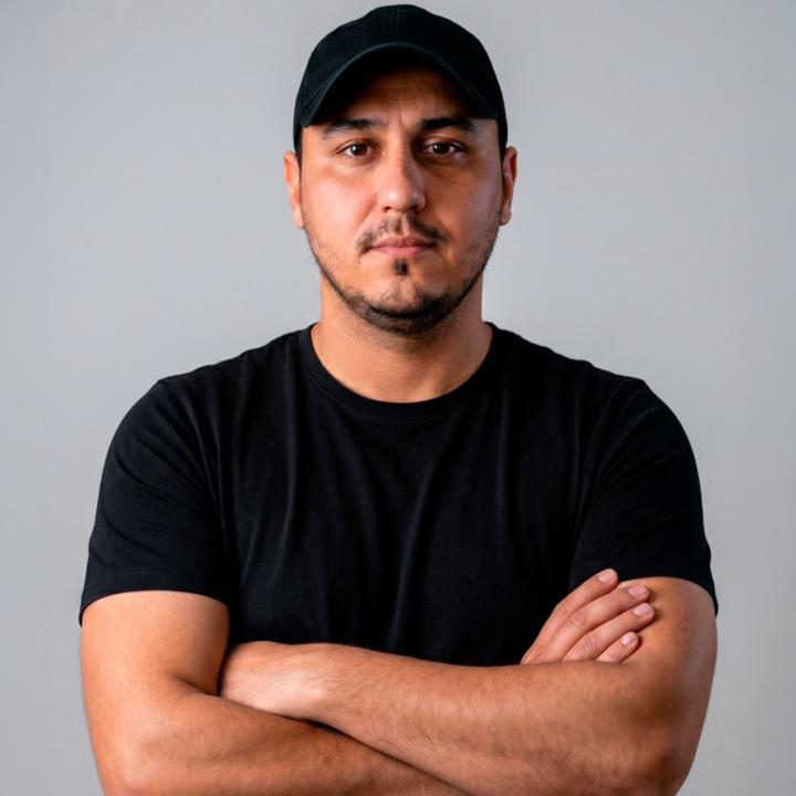 Cristian Linares