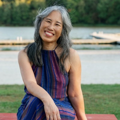 Stephanie Zhong