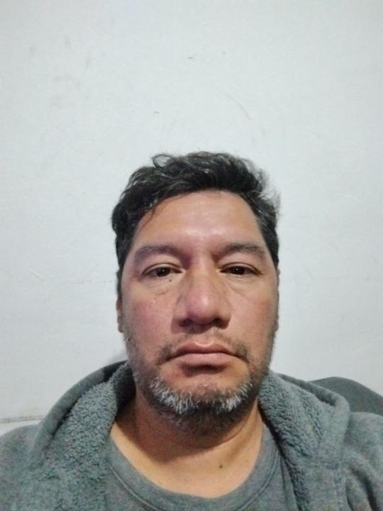 Oscar León