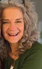 Paula Lipker
