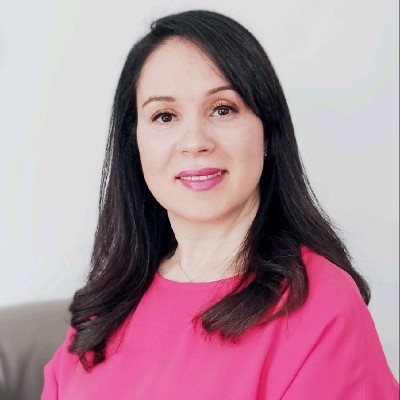 Lynda Toukal