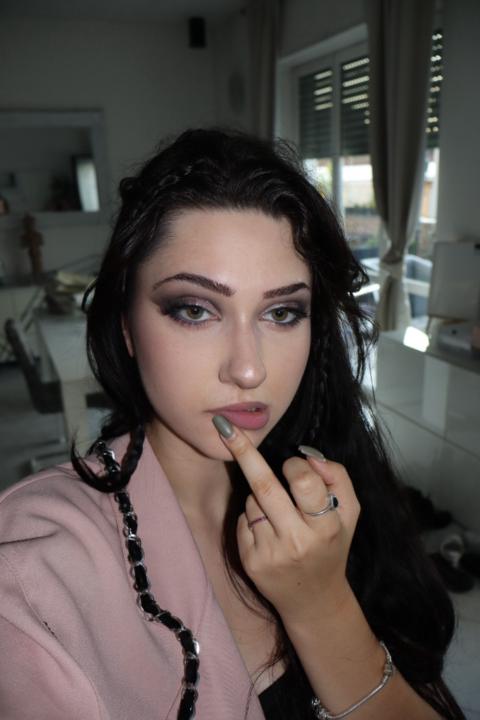 Alina Paris