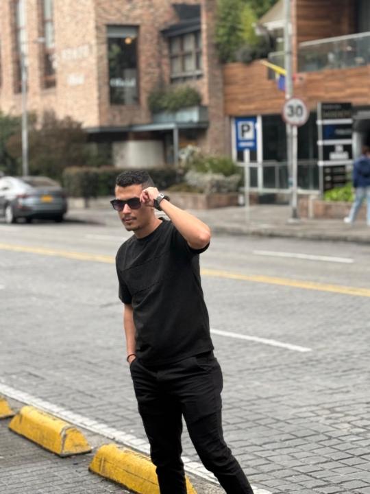 Johnny Colmenares