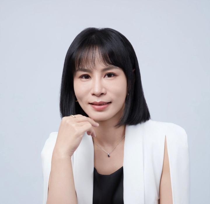 Celine Yuan