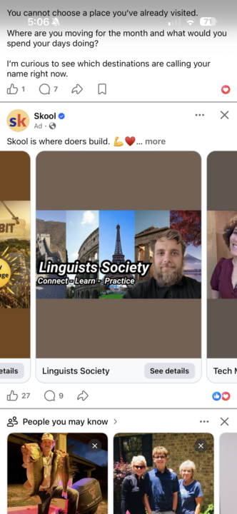 I see friends on FB! 👯‍♀️