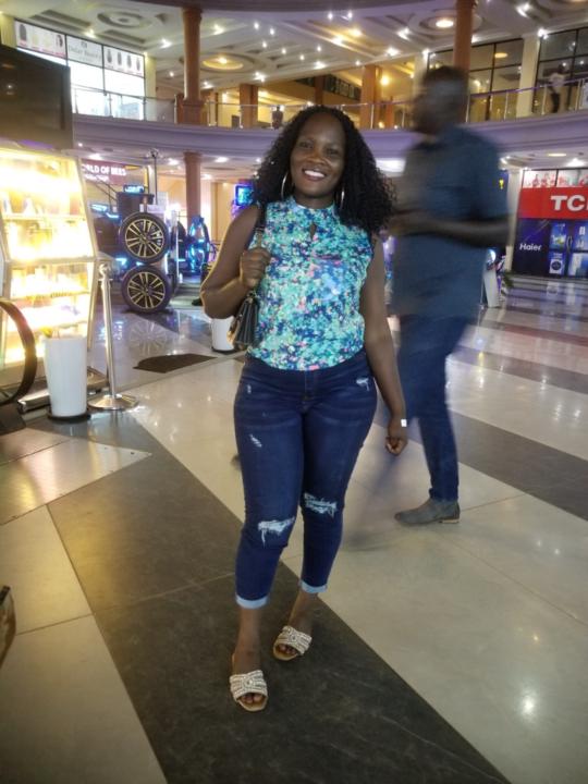 Eveline Jackie