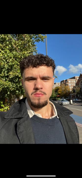 Darius Beu