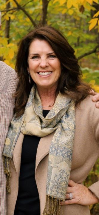Lynn Thompson