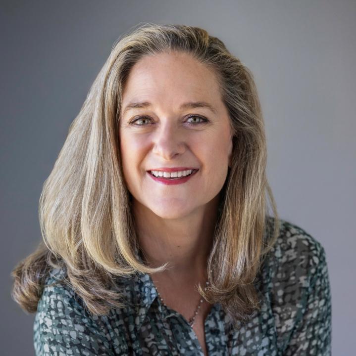 Sarah Lowe