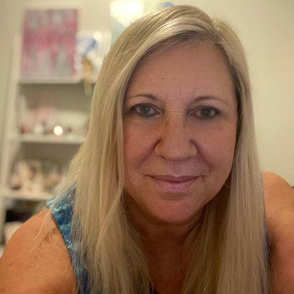 Welcome! Please feel free to ask me anything and everything. 