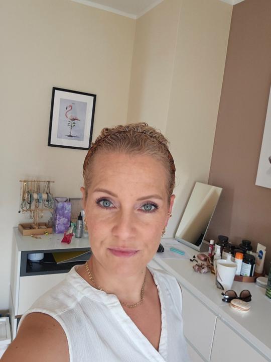 Julia Stetefeld