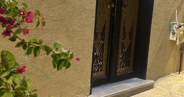 World of photos and videos