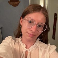 Léa Eyrolles