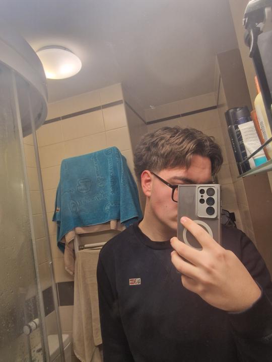 Im back