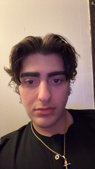 Any suggestions on if i should keep growing my hair or if I just keep this length 