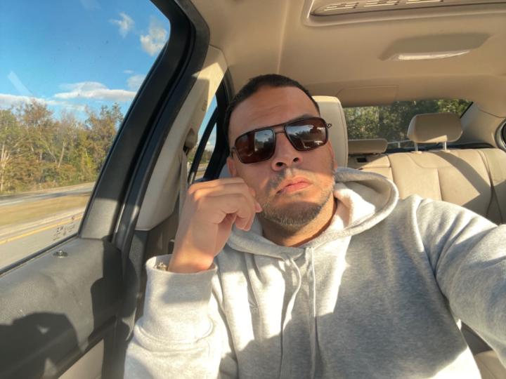 Alejandro Flores