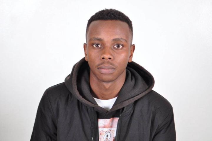 Derrick Mumbi