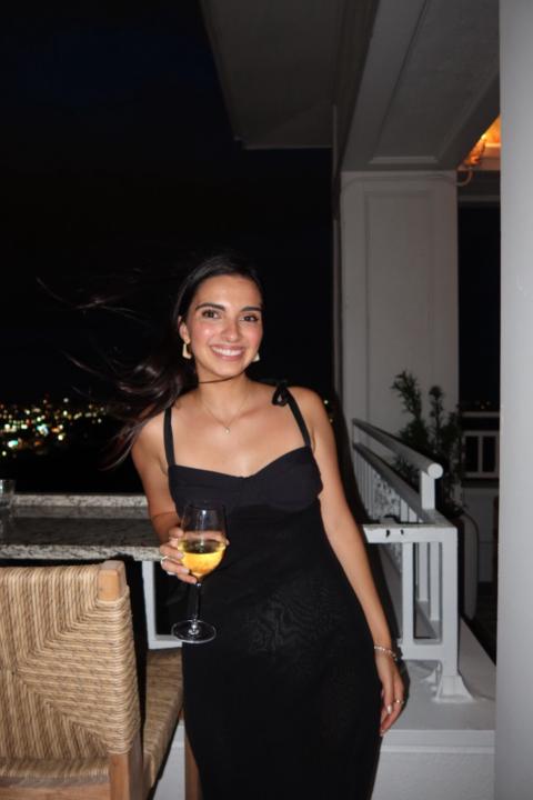 Yasmine Weiss