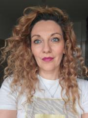Oana Necea