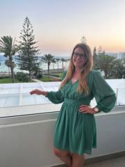 Sandra Hütter